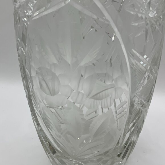 American Brilliant Vintage Crystal Engraved Cut Floral Sawtooth Rim 8" Vase - Picture 6 of 7
